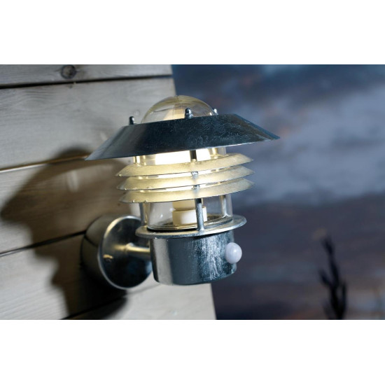 Wall Light with motion sensor IP54 VEJERS